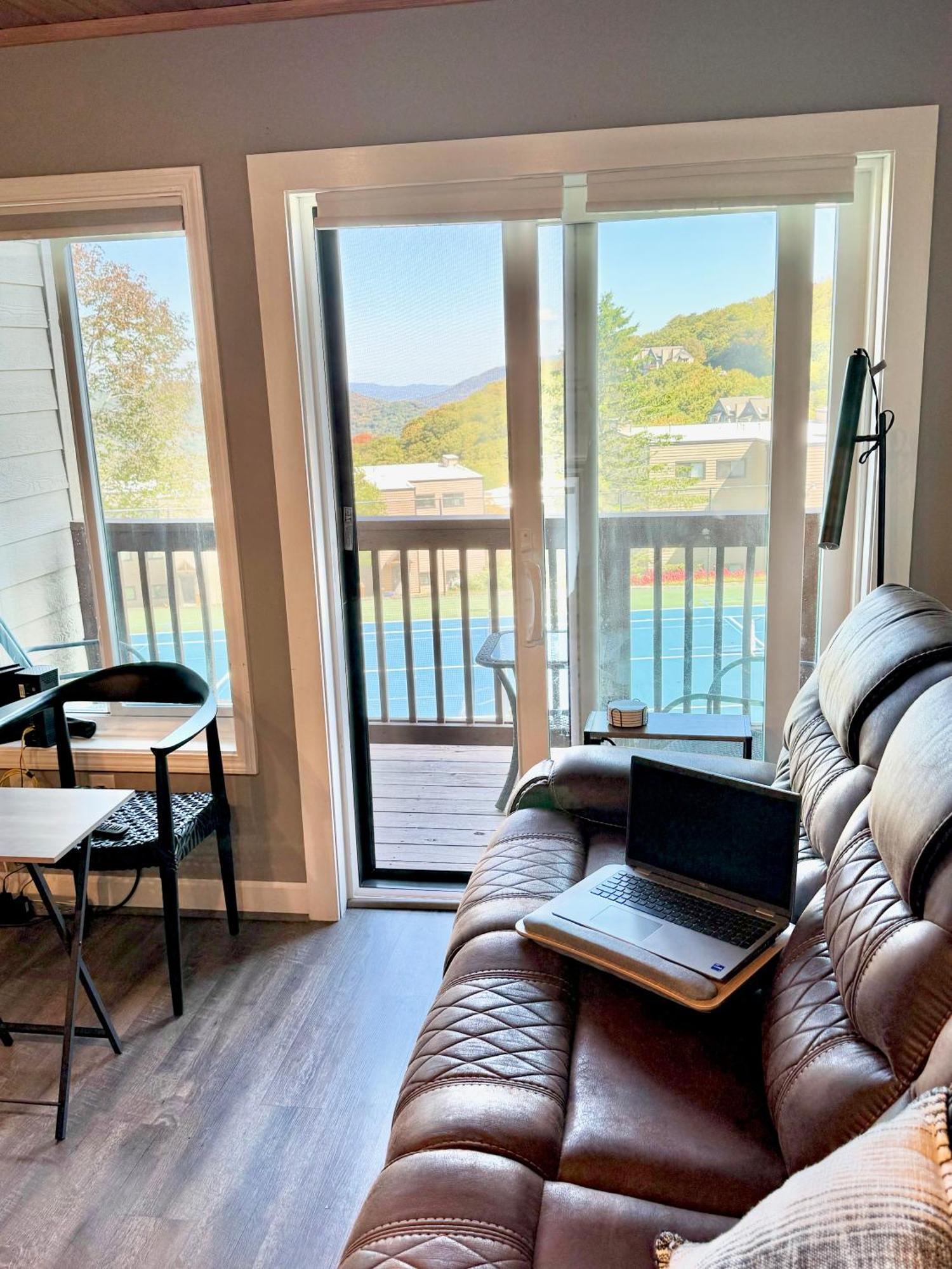 The Sugar Suite - Renovated With A View! Ac! Pool, Hot Tub, Sauna, Gym, Ev Sugar Mountain Exterior foto